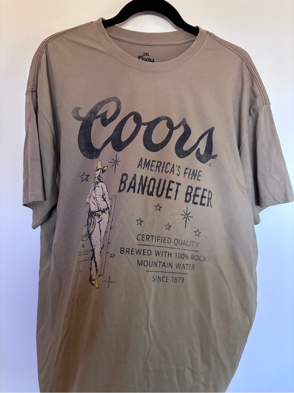 Coors Banquet Beer Graphic T Shirt 2XL Beige Western Cowboy Americana Tee | A12
